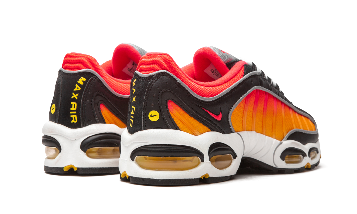Nike Air Max Tailwind IV "Sunset" CN9658 001