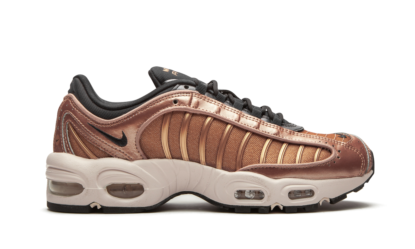 Nike AIR MAX TAILIND 4 WMNS "Metallic Red Bronze" CT1184 900