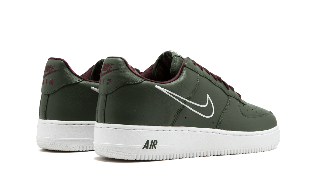 Nike Air Force 1 Low Retro "Hong Kong" 845053 300