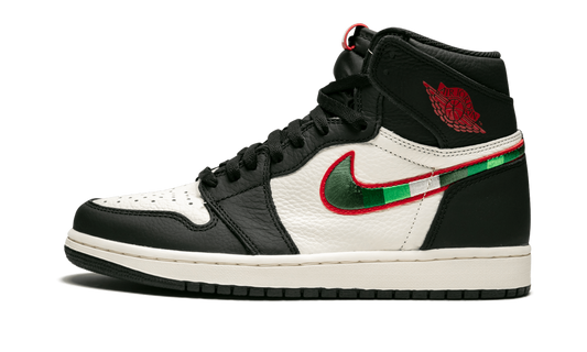 Air Jordan 1 Retro High OG Sports Illustrated / A Star Is Born 555088 015
