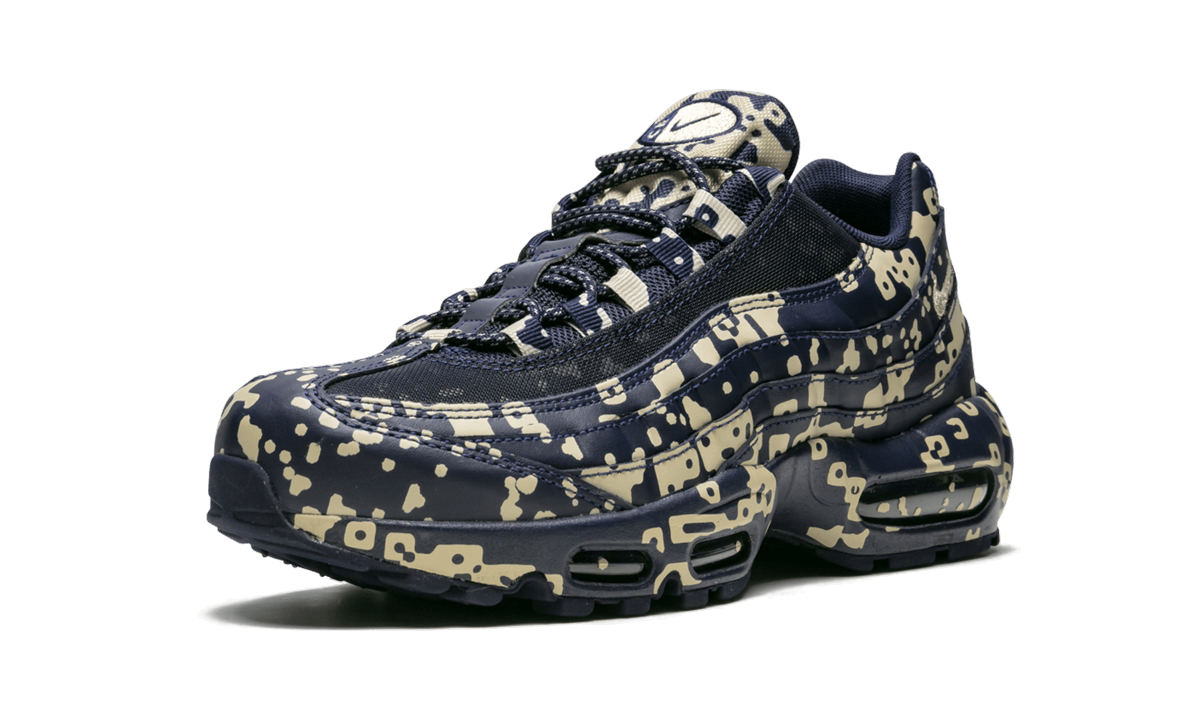 Nike Air Max 95 / C.E. "Cav Empt" AV0765 400