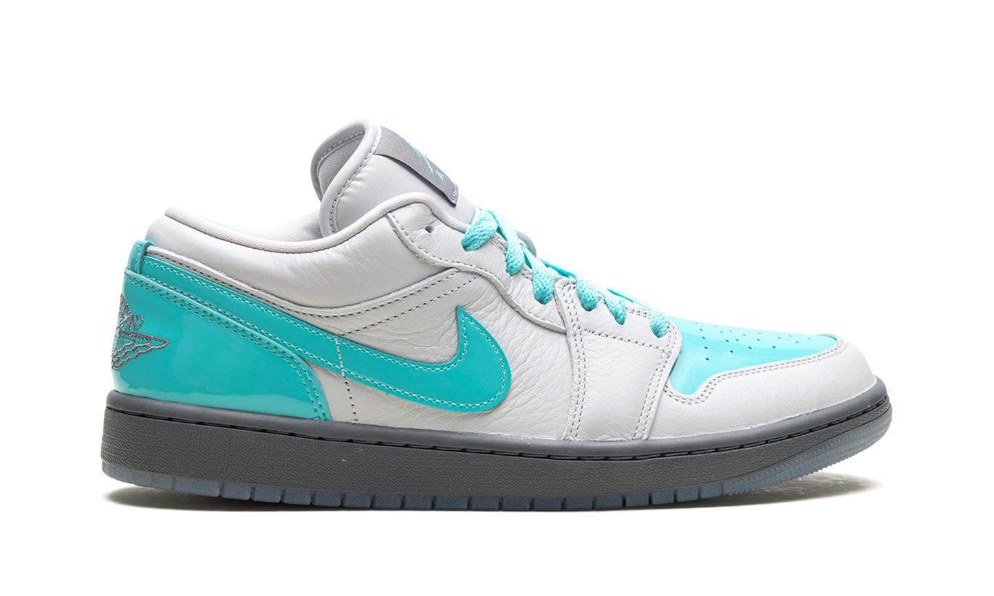 Air Jordan 1 WMNS Polaroid HQ3599 025