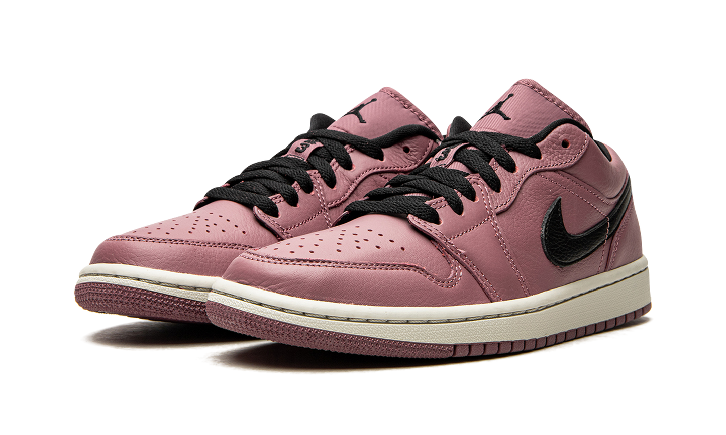AIR JORDAN 1 Low WMNS Magenta DC7268 500