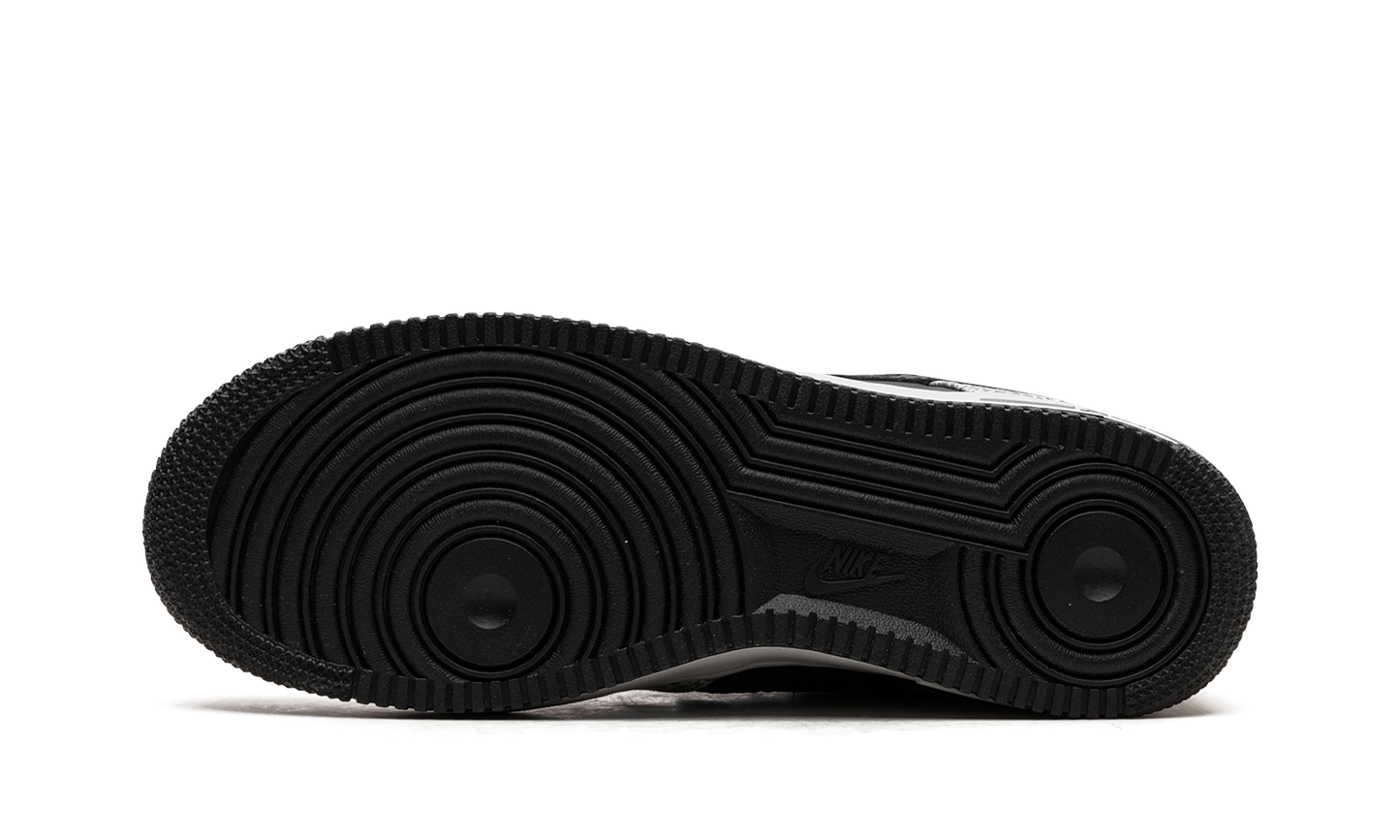 Nike Air Force 1 Low Supreme "Safari" 318776 801