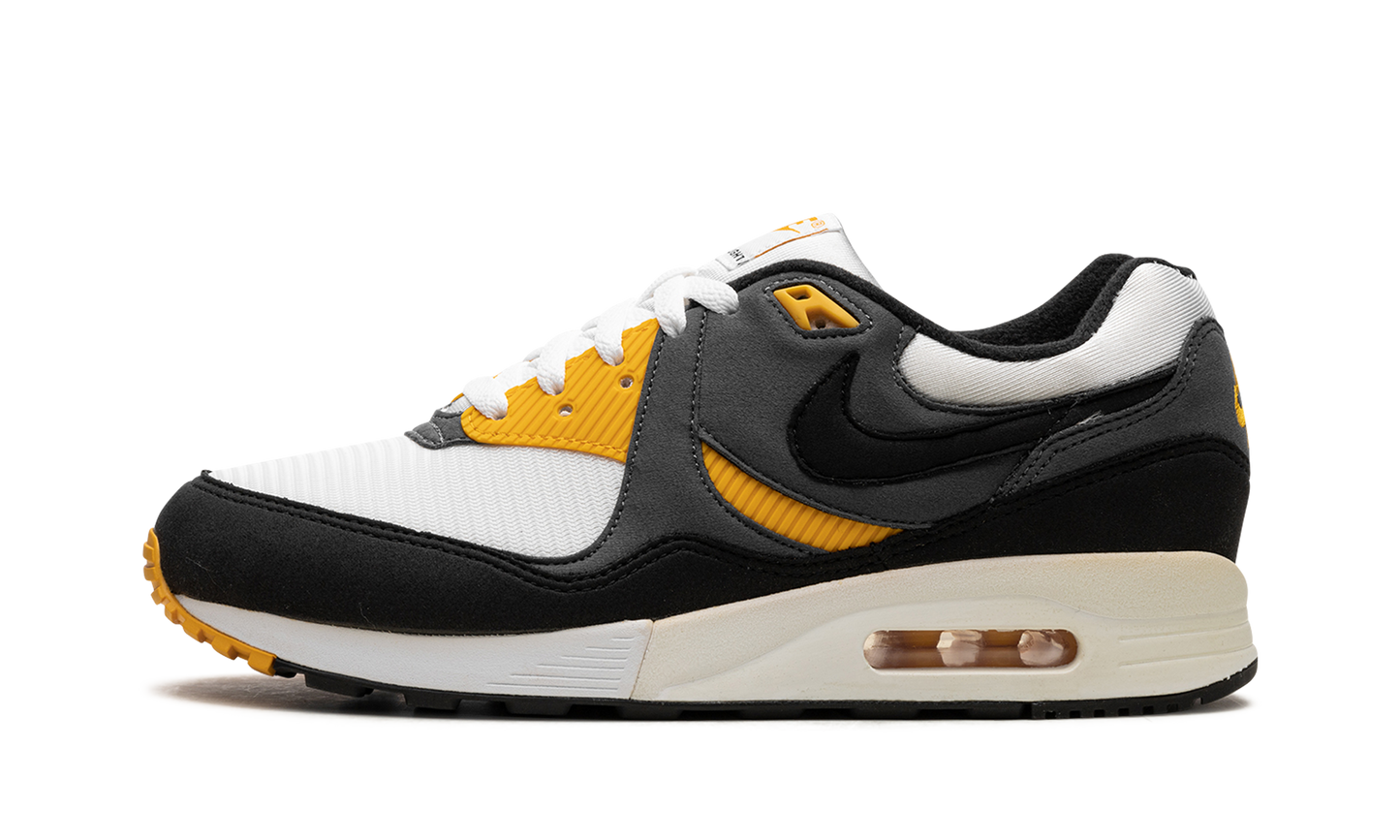 Nike Air Max Light AO8285 102