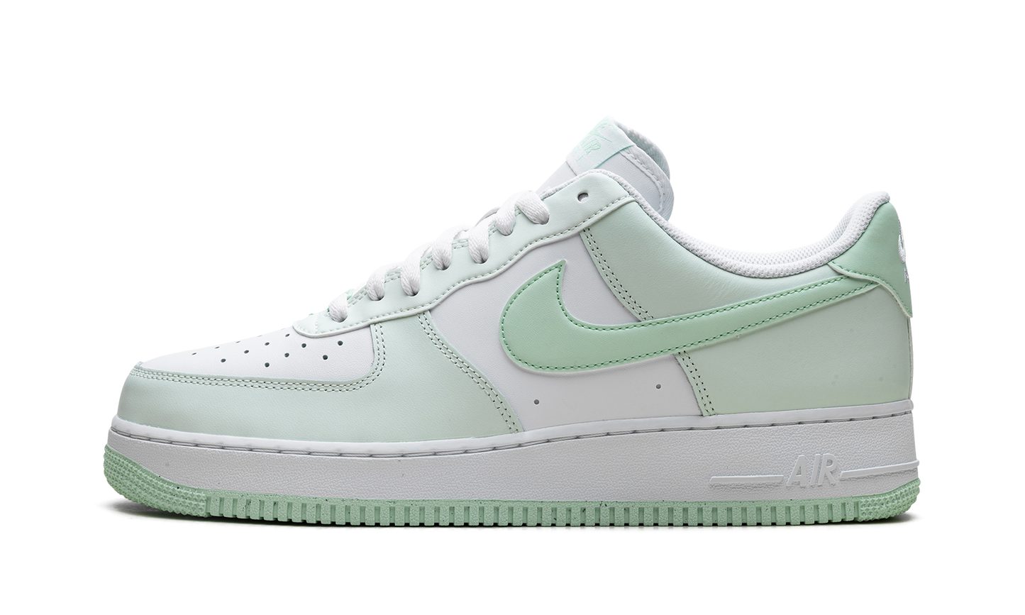 Nike AIR FORCE 1 "Mint Foam" FZ4123 394
