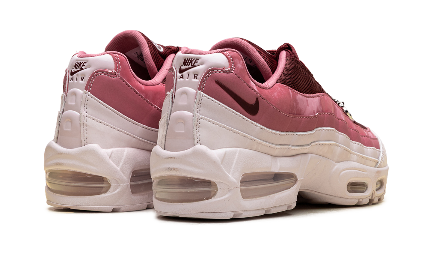 Nike Air Max 95 WMNS "Valentine's Day 2026" IB8155 600