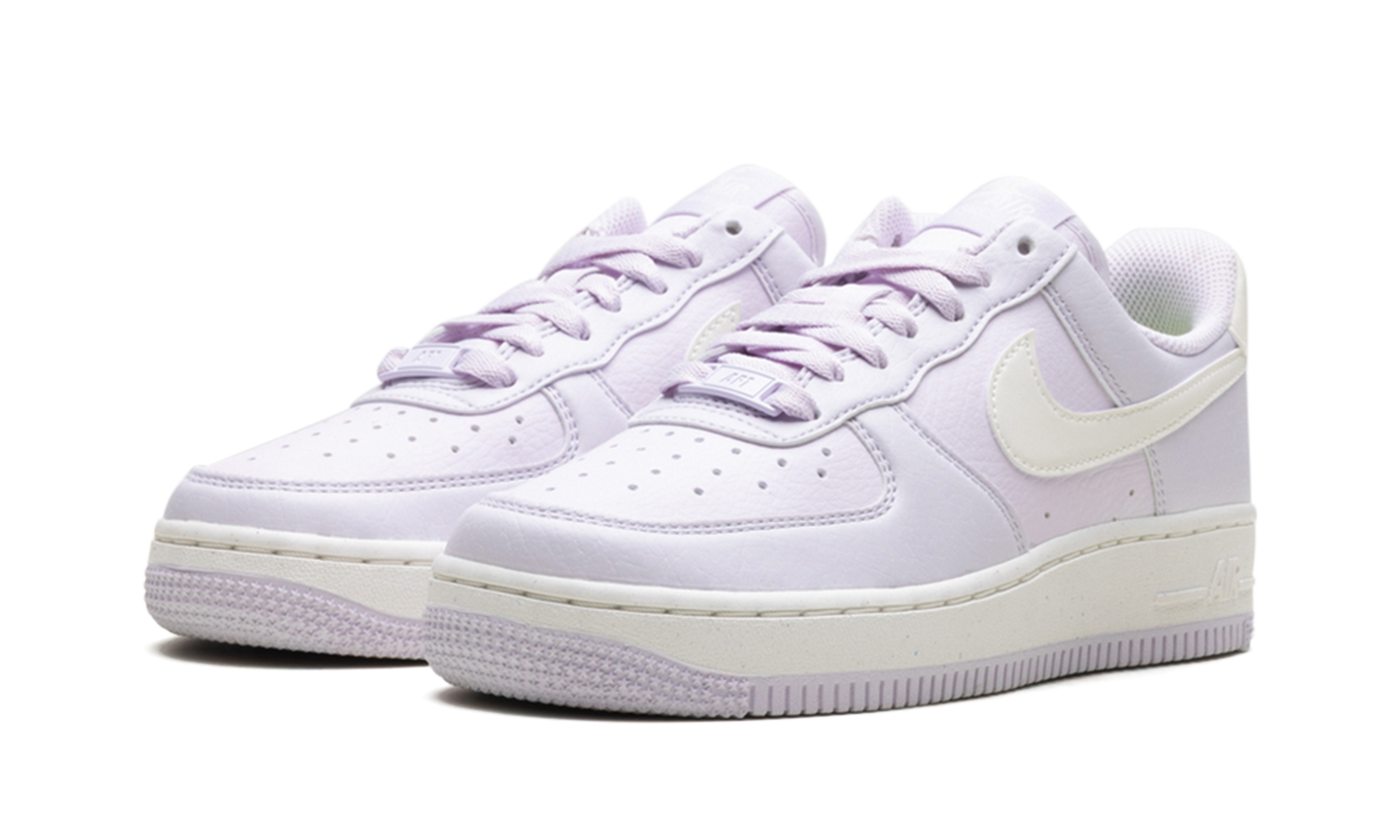 Nike AIR FORCE 1 '07 NEXT NATURE WMNS Barely Grape DV3808 500