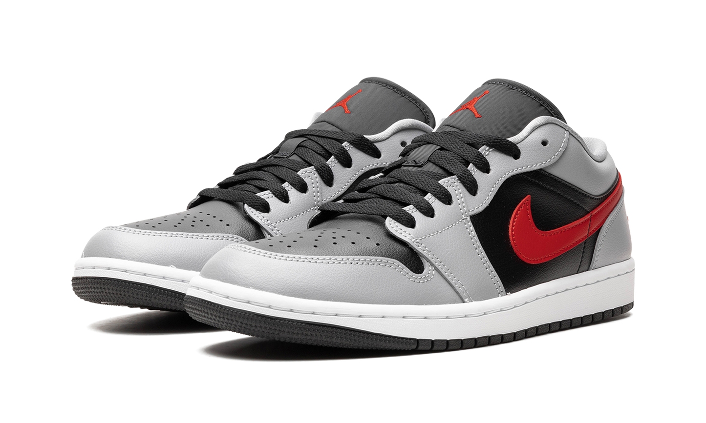AIR JORDAN 1 WMNS Cement Fire Red FZ4183 002