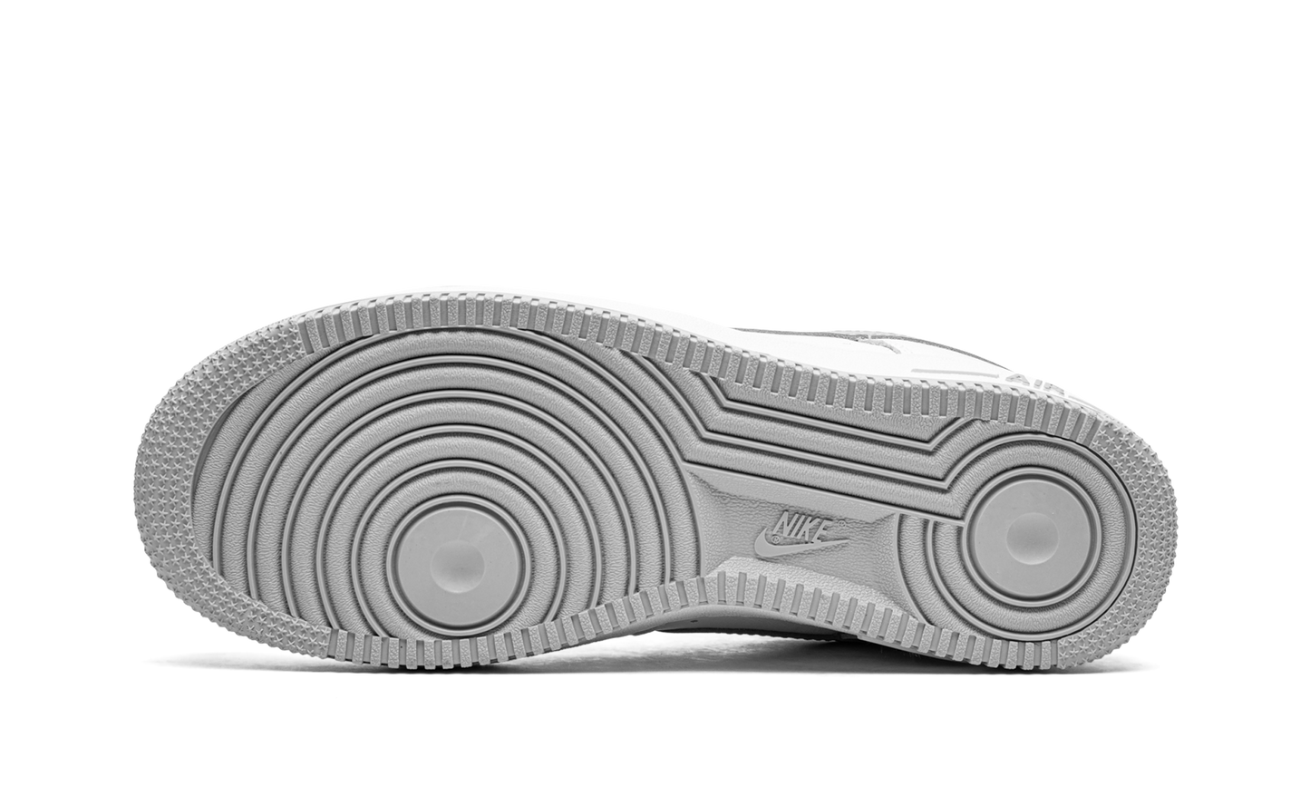 Nike Air Force 1 Low "Silver Swoosh" DZ6755 100