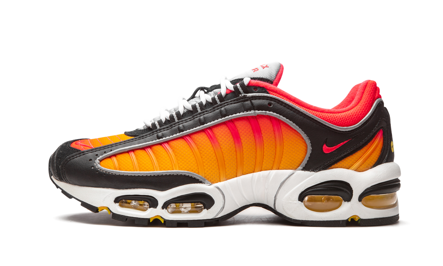 Nike Air Max Tailwind IV "Sunset" CN9658 001