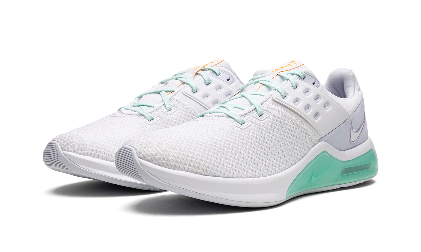 Nike WMNS Air Max Bella TR 4 CW3398 101