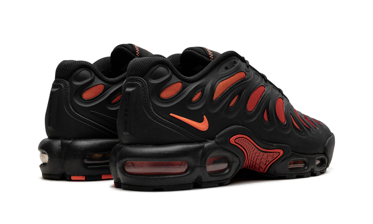 Nike Air Max Plus Drift "Black Dragon Red" FD4290 010