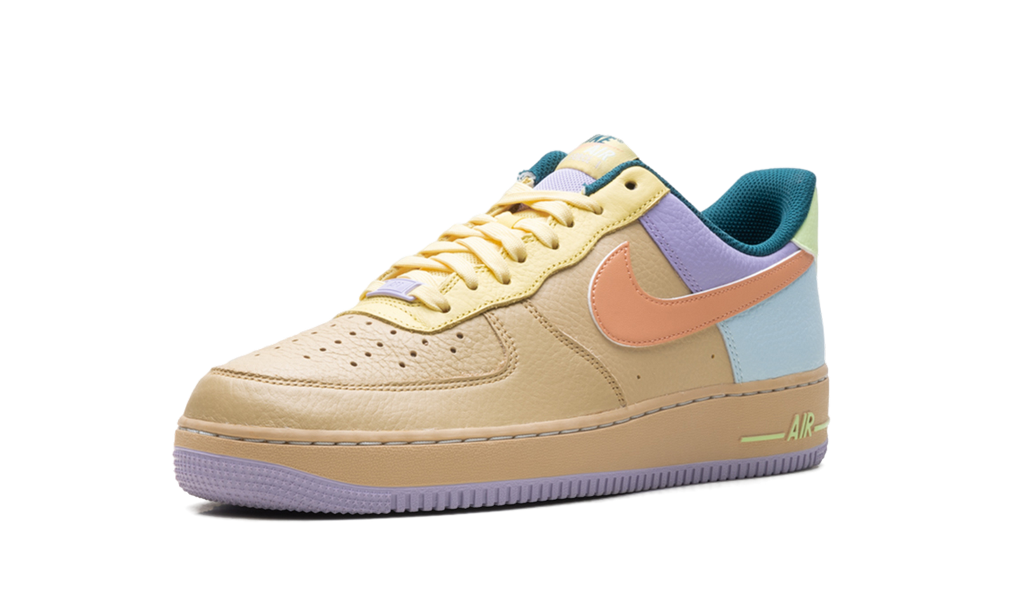 Nike Air Force 1 "Easter" IB4493 252