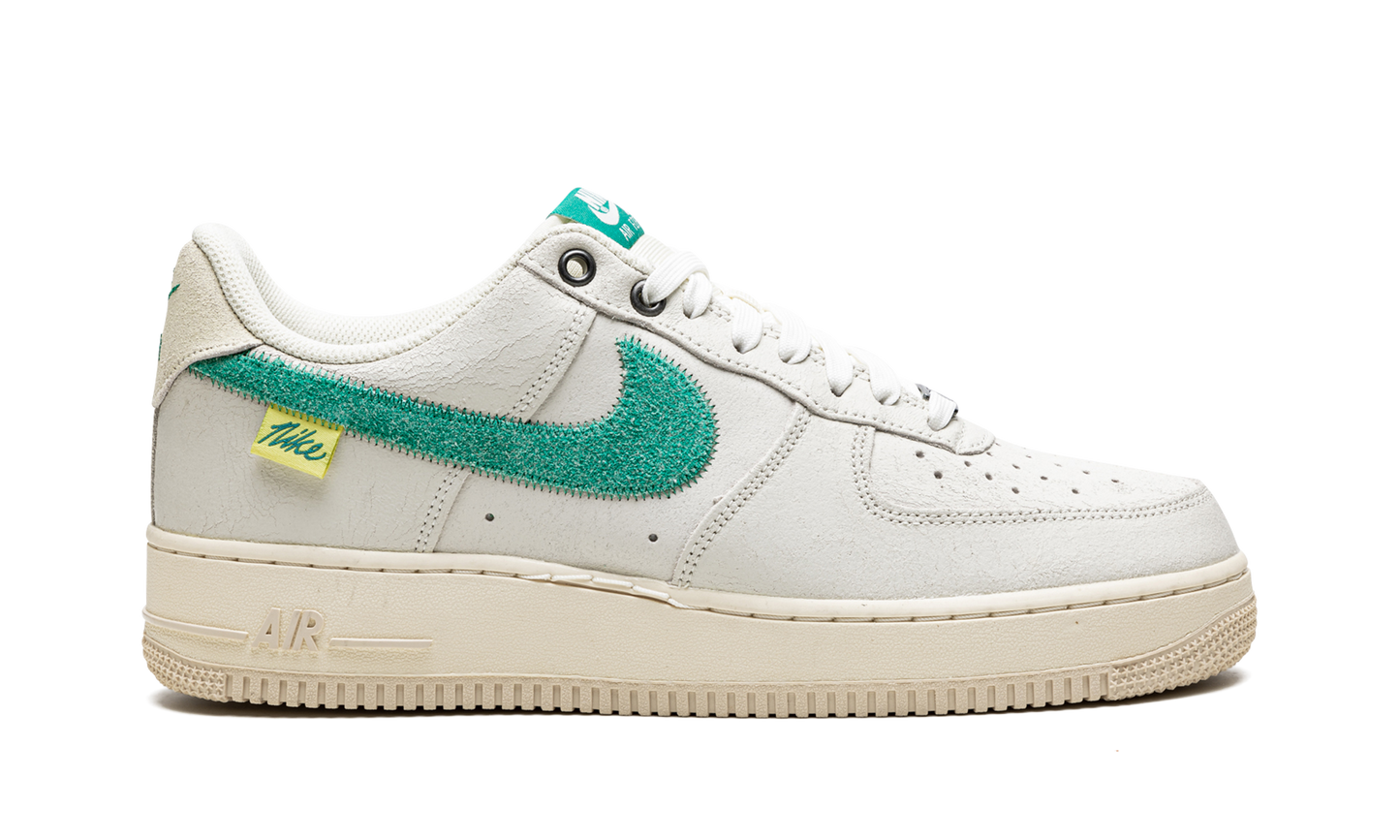 Nike Air Force 1 '07 LV8 "Test of Time - Sail / Green Noise" DO5876 100