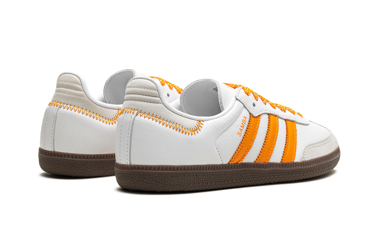 Adidas Samba OG WMNS "WHITE EQUIPMENT ORANGE" IE6521
