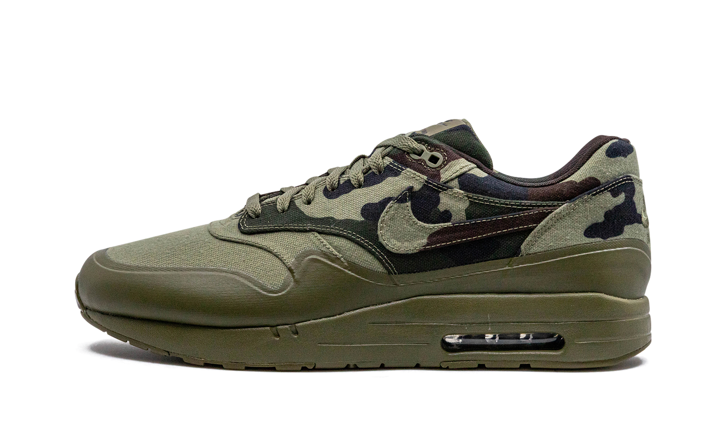 Nike Air Maxim 1 France SP "France" 607473 200