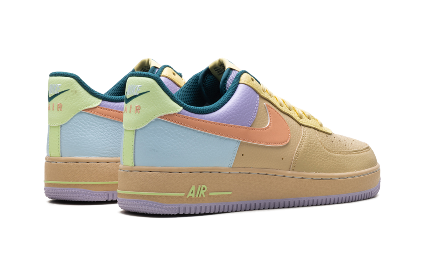 Nike Air Force 1 "Easter" IB4493 252