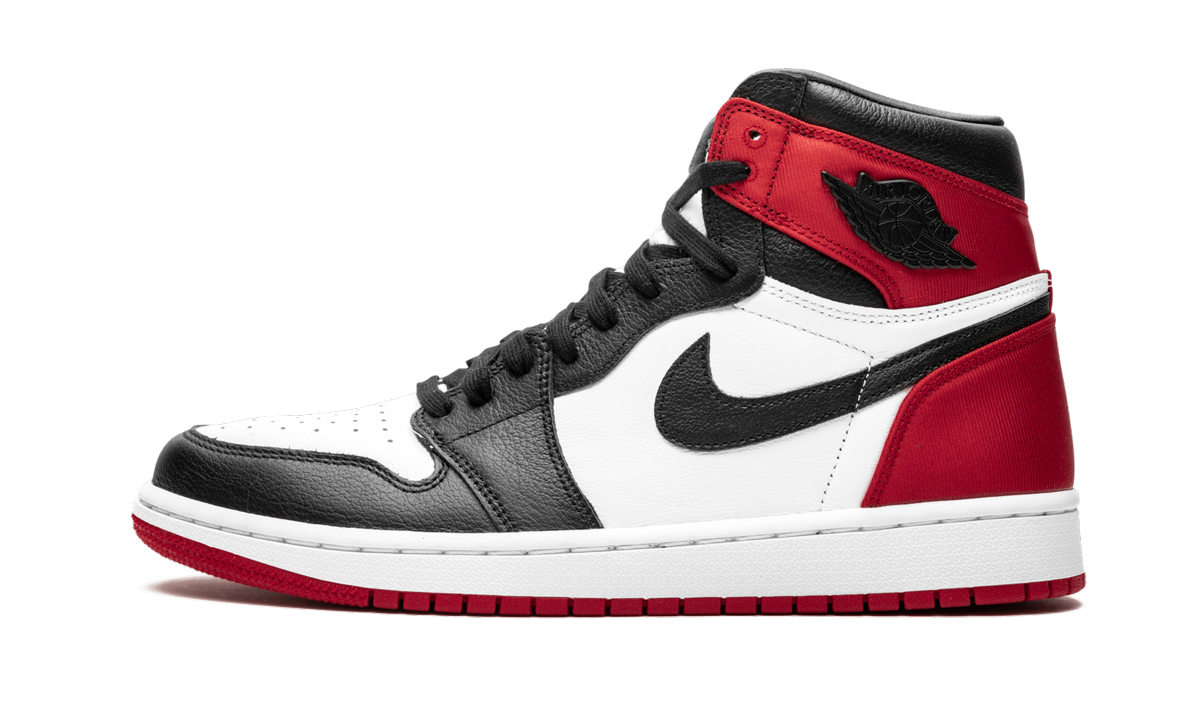 AIR JORDAN 1 HIGH OG WMNS Satin Black Toe CD0461 016