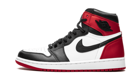 AIR JORDAN 1 HIGH OG WMNS Satin Black Toe CD0461 016