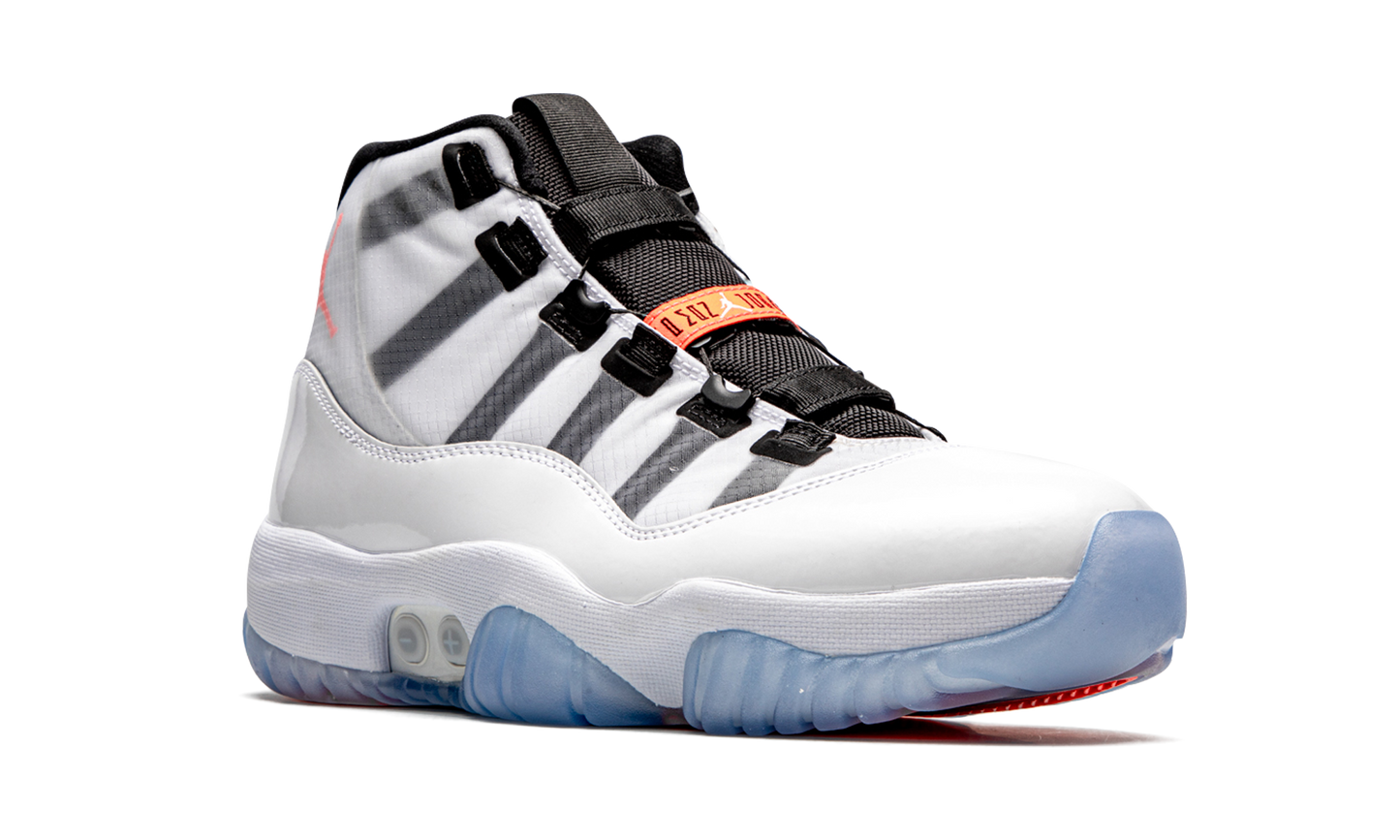 Air Jordan 11 Adapt White DA7990 100