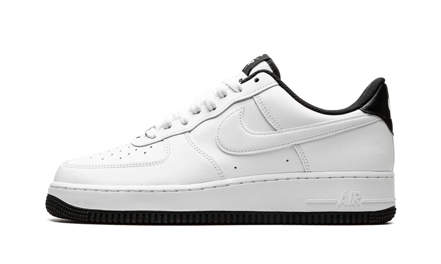 Nike Air Force 1 '07 "White / Black" DR9867 102