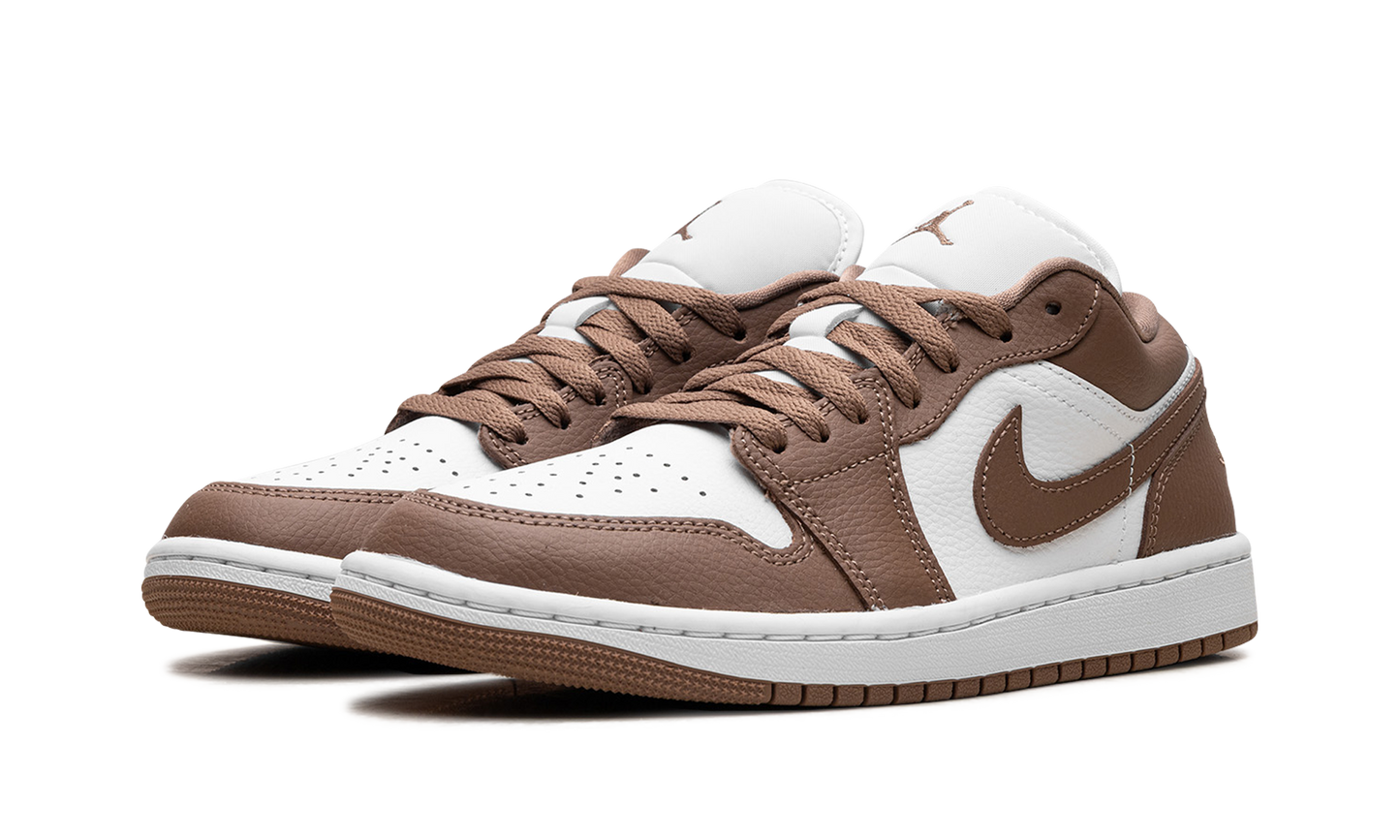 Jordan 1 Low WMNS Archaeo Brown White DC0774 202