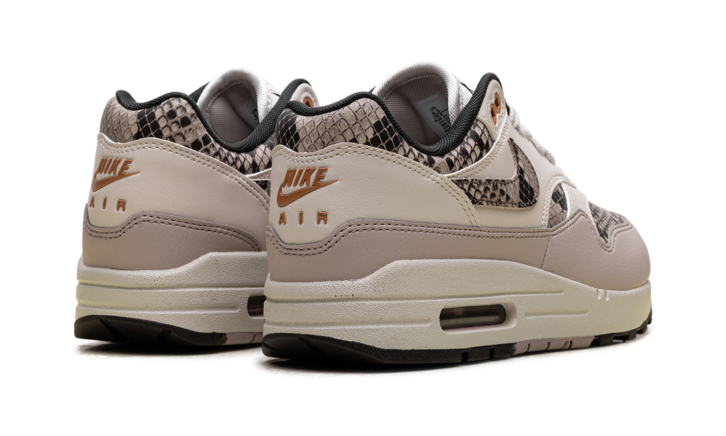 Nike Air Max 1 WMNS "Snakeskin Light Orewood Brown" HF5338 100