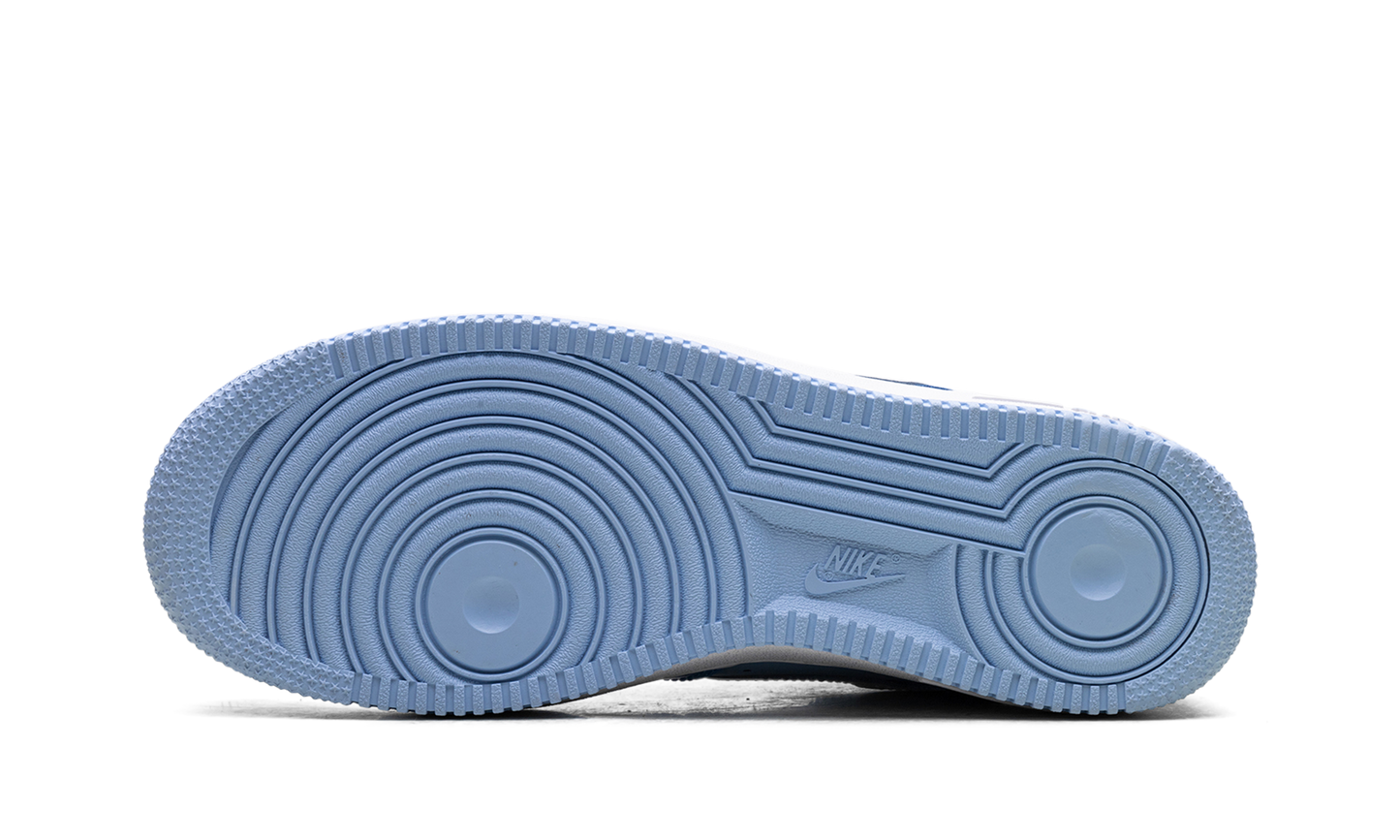 Nike Air Force 1 Low '07 LV8 "Phychic Blue White Patent" HV9405 400