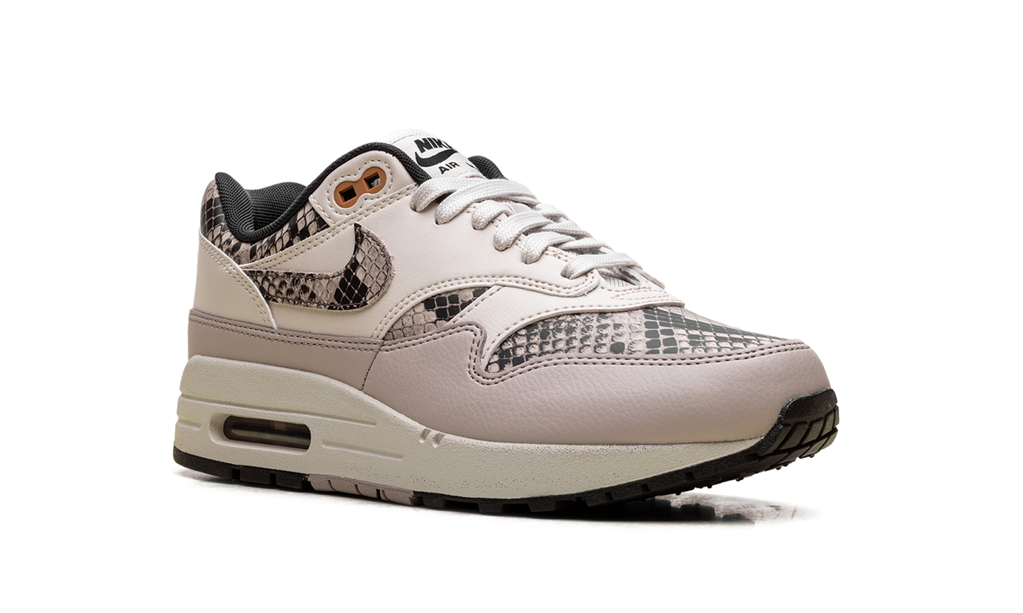Nike Air Max 1 WMNS "Snakeskin Light Orewood Brown" HF5338 100