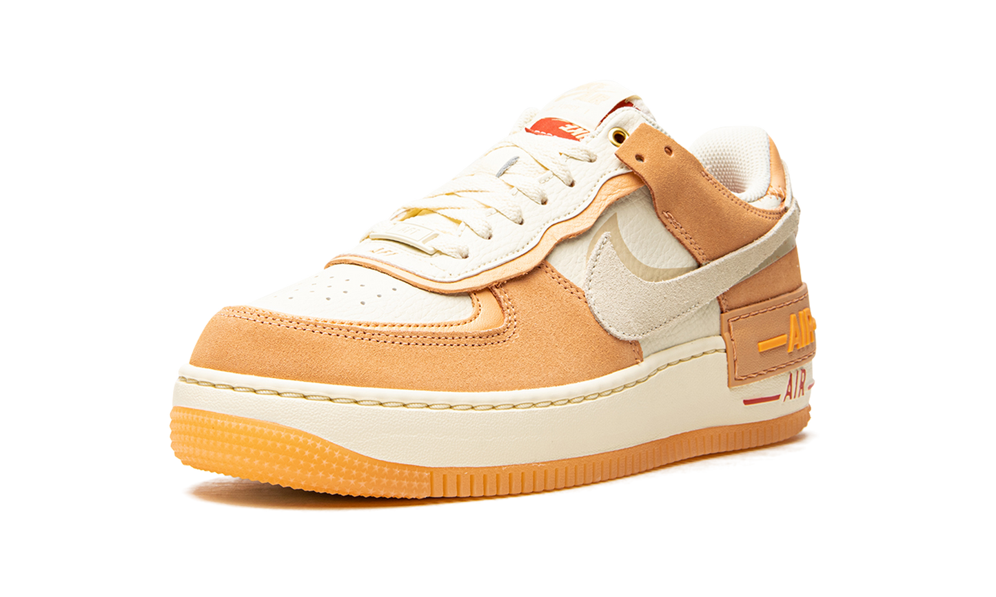 Nike AIR FORCE 1 SHADO MNS WMNS Sisterhood - Cashmere DM8157 700
