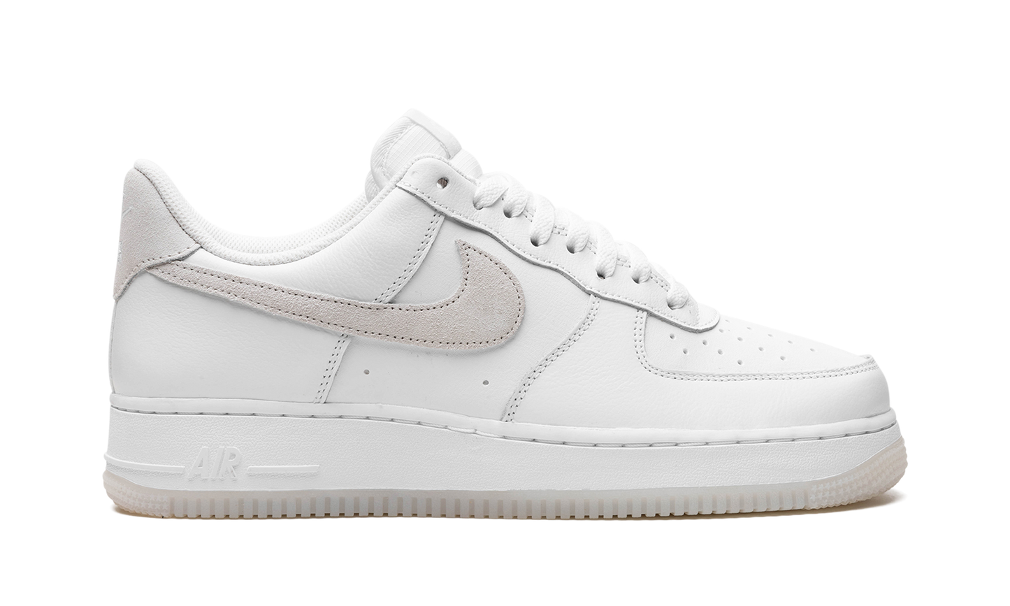 Nike Air Force 1 '07 LV8 "Summit White" FN5832 100