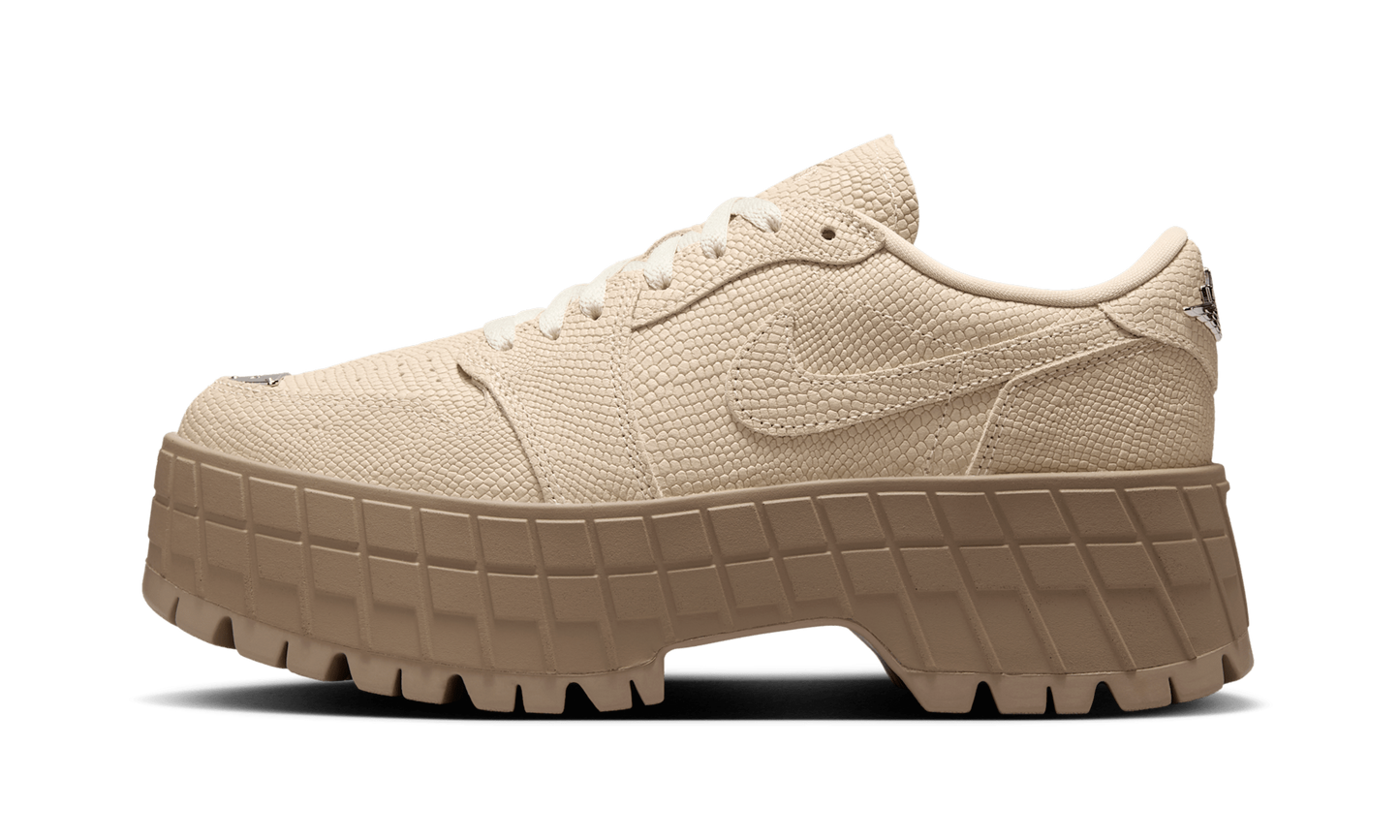 Air Jordan 1 Low Brooklyn WMNS Rattan HF3184 200