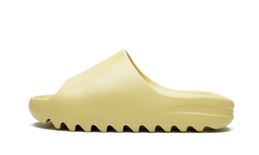 Yeezy Slide "Desert Sand" FW6344