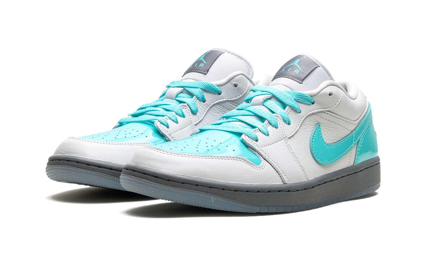 Air Jordan 1 WMNS Polaroid HQ3599 025