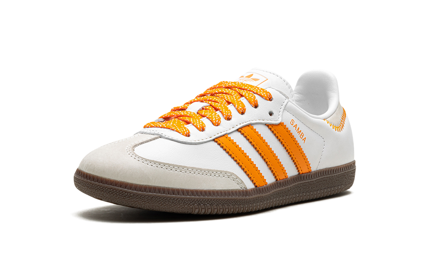 Adidas Samba OG WMNS "WHITE EQUIPMENT ORANGE" IE6521