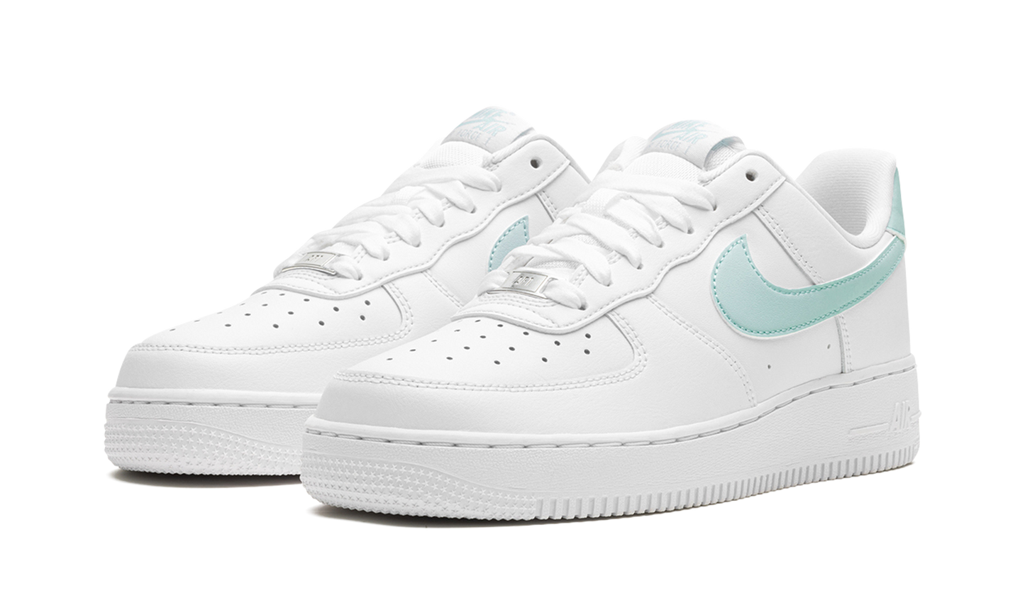 Nike AIR FORCE 1 '07 WMNS White / Jade Ice DD8959 113