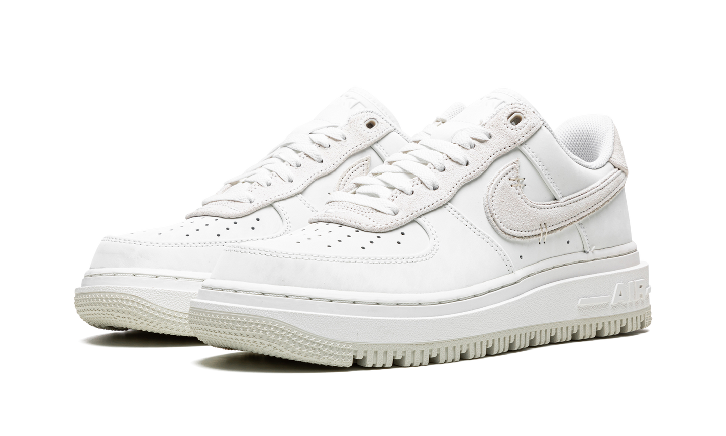 Nike Air Force 1 Luxe "Summit White" DD9605 100