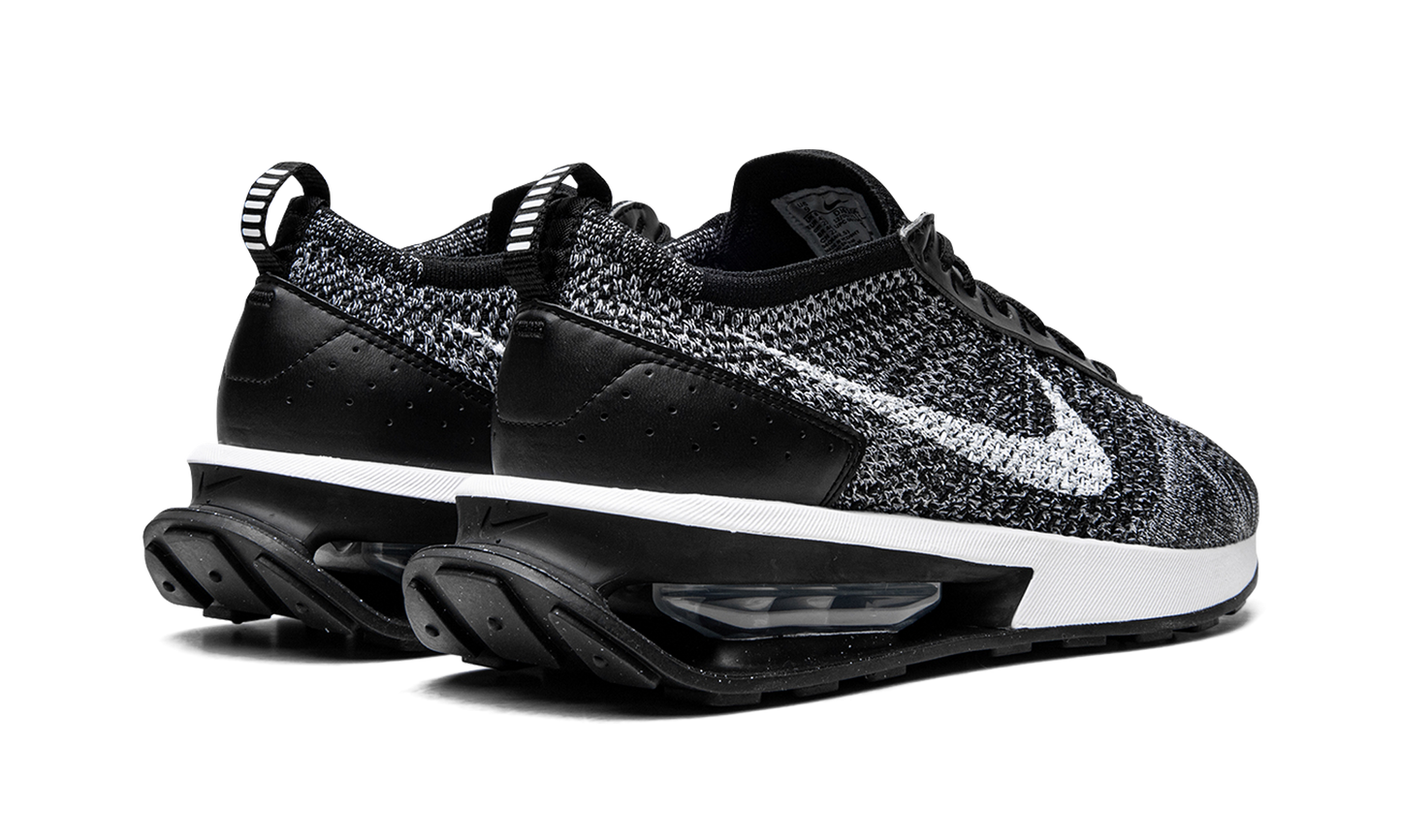 Nike Air Max Flyknit Racer "Oreo" DJ6106 001