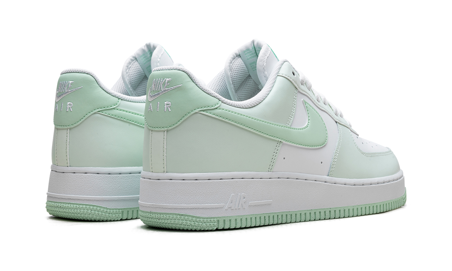 Nike AIR FORCE 1 "Mint Foam" FZ4123 394