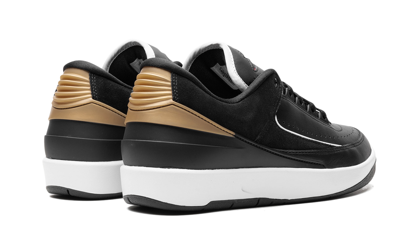 Jordan 2 Retro Low WMNS Black Metallic Gold DX4401 001