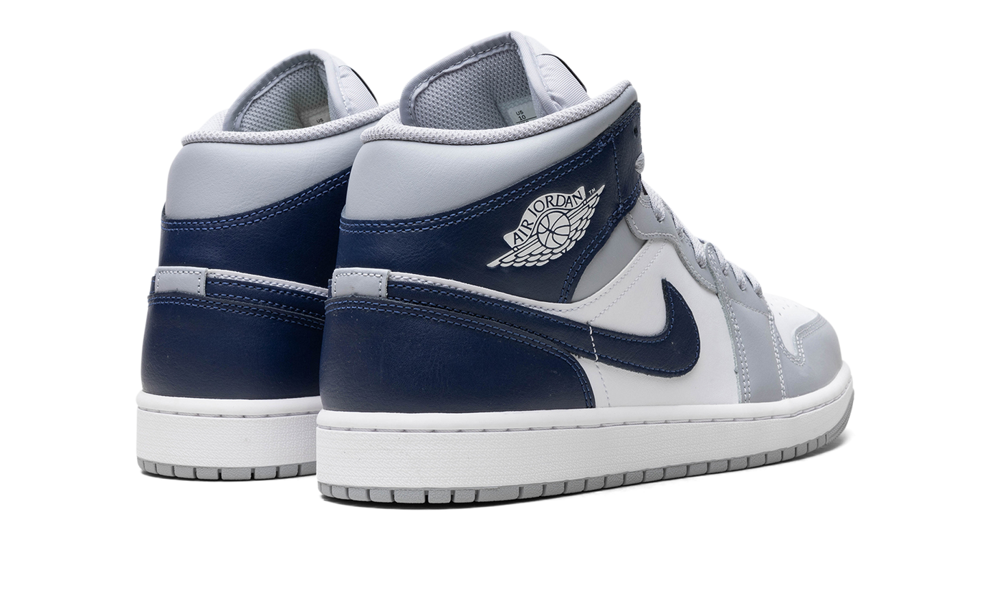 Air Jordan 1 Mid Wolf Grey Midnight Navy DQ8426 104