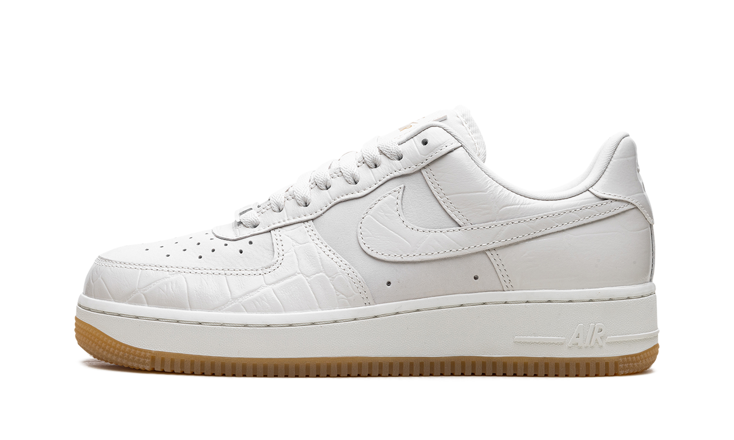 Nike AIR FORCE 1 WMNS Phantom Croc DZ2708 001