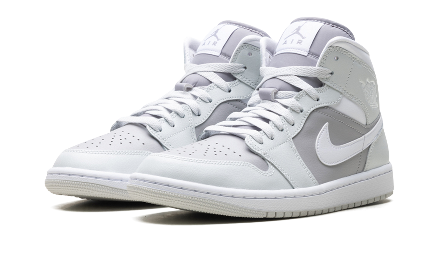 Air Jordan 1 Mid WMNS Photon Dust Atmosphere Grey BQ6472 008