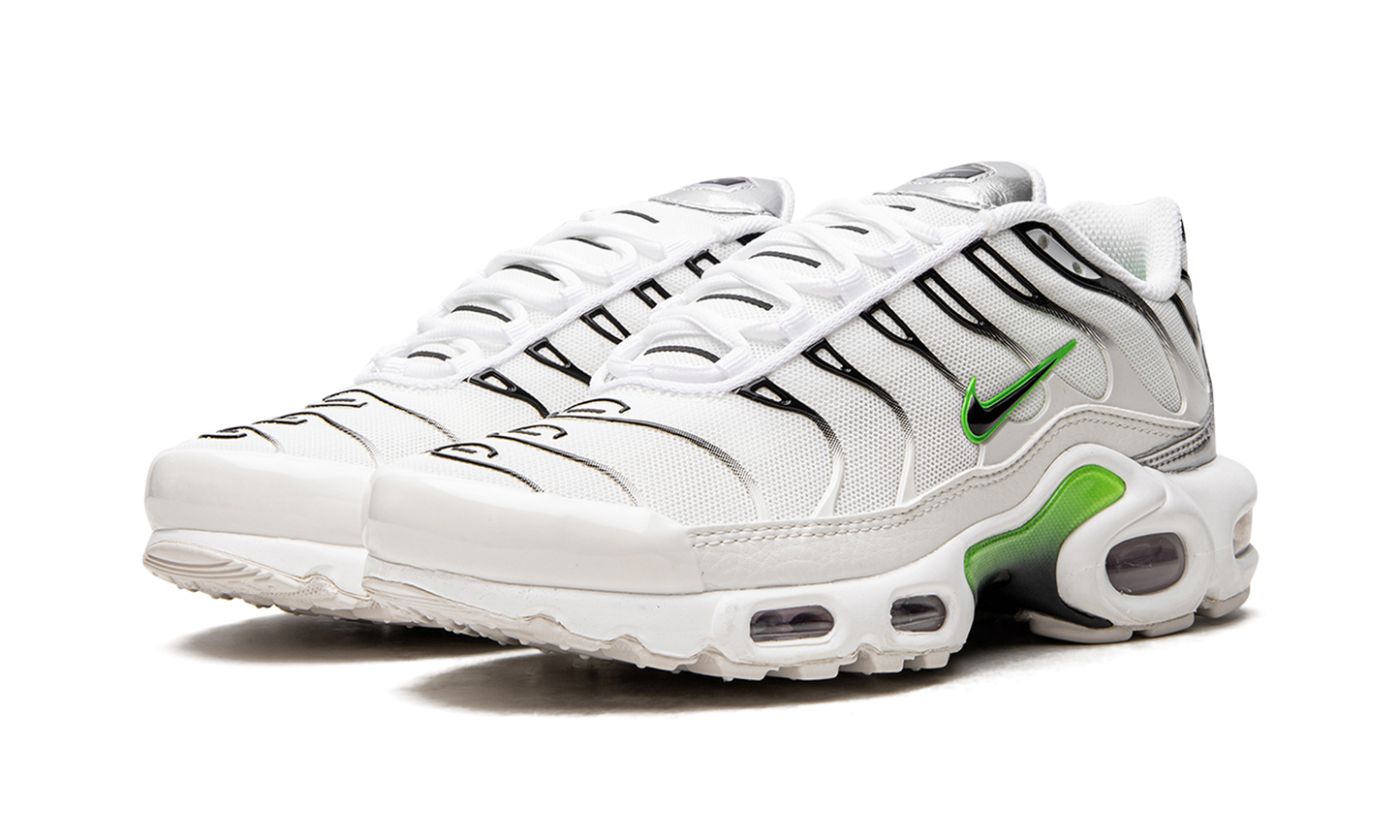 Nike AIR MAX PLUS MNS WMNS DN6997 100
