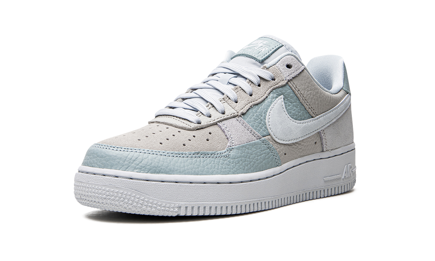 Nike AIR FORCE 1 LO WMNS NH1 Be Kind DR3100 001