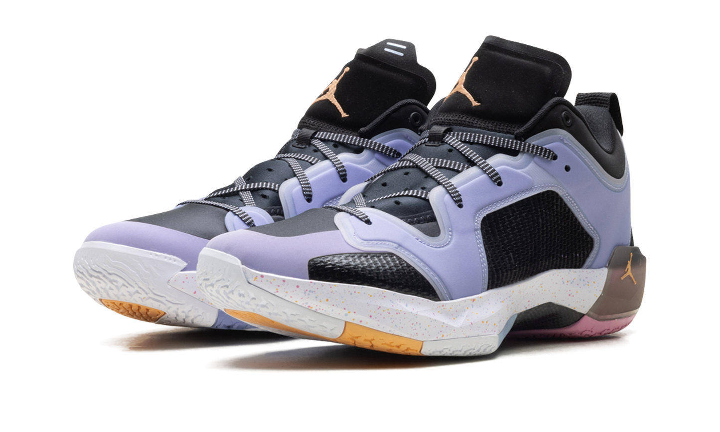 Air Jordan 37 Low Dongdan FD8701 001