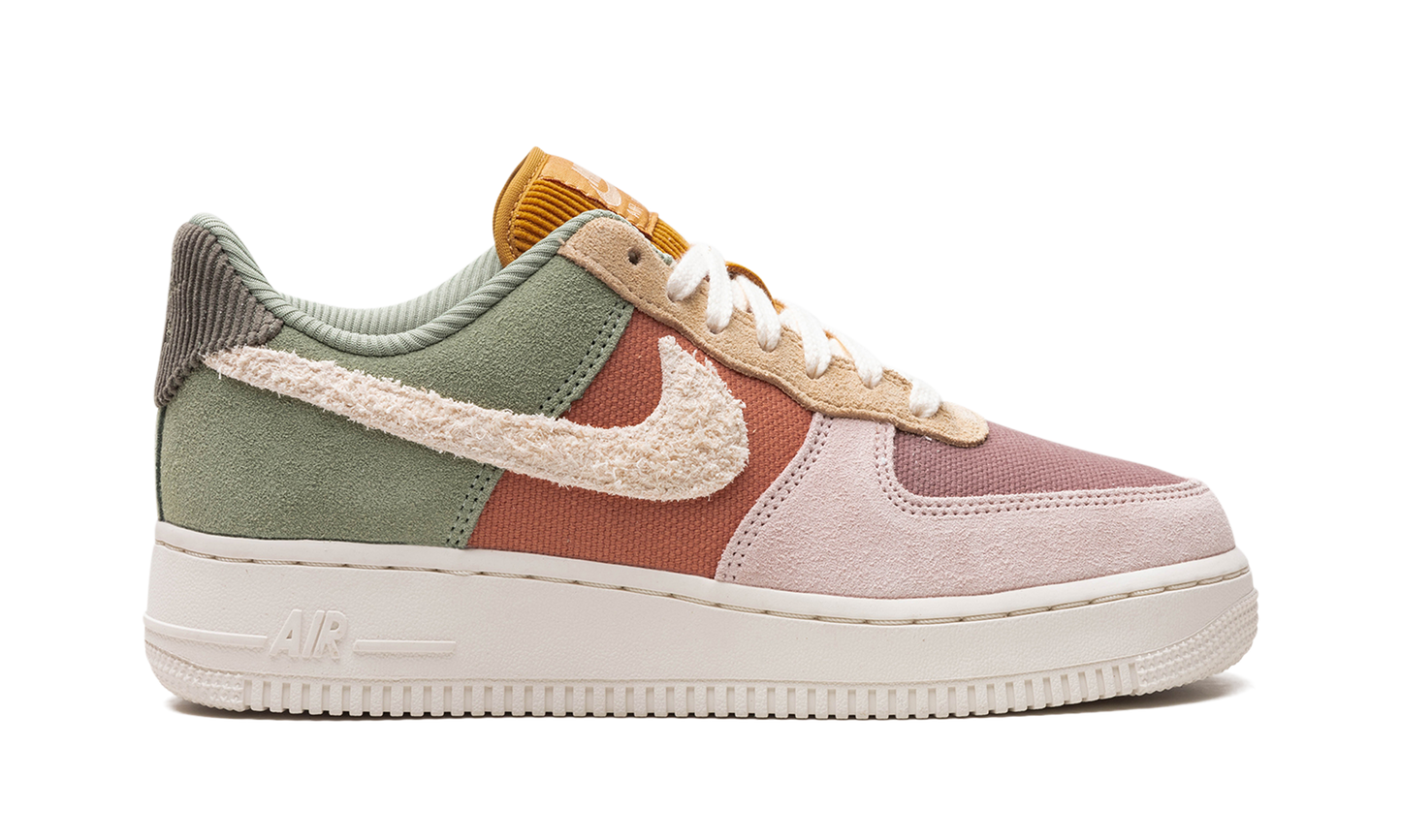Nike AIR FORCE 1 WMNS Oil Green FZ3782 386