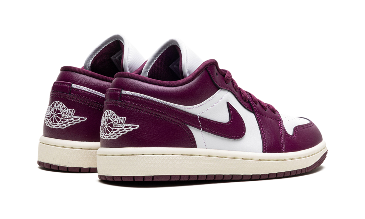 Jordan 1 Low WMNS Bordeaux DC0774 161