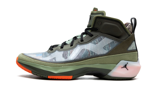 Air Jordan 37 UNDEFEATED - Flight Jacket DV6255 300